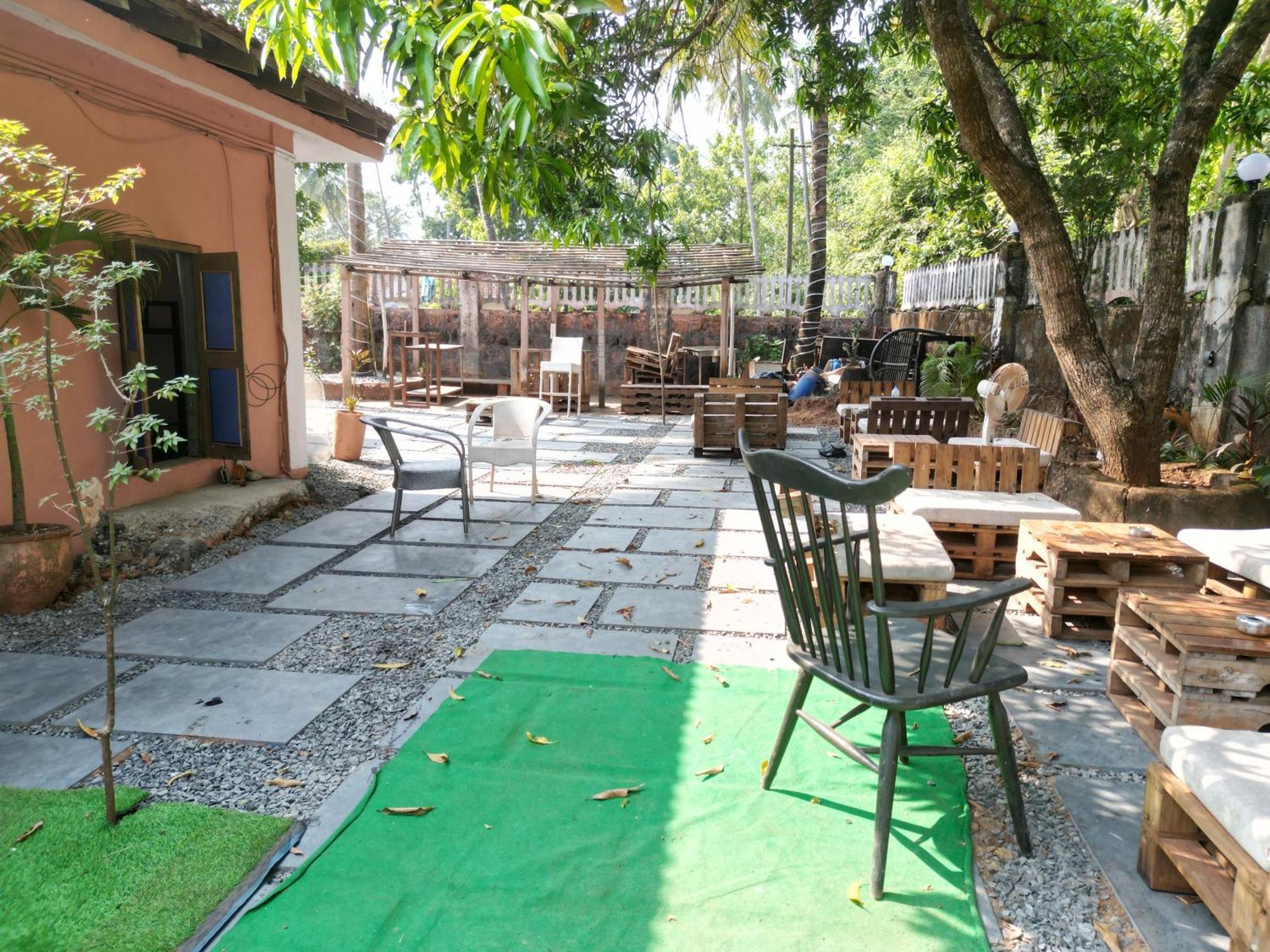 Streetmates Hostel Anjuna Exterior photo